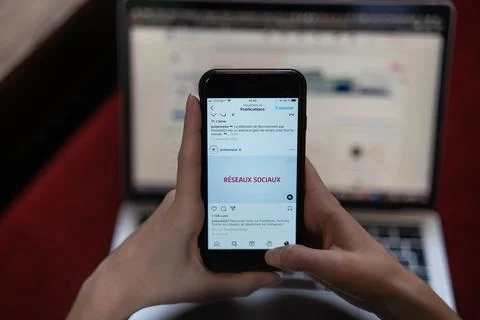 Graphical user interface, text, application, chat or text message Stock Photos