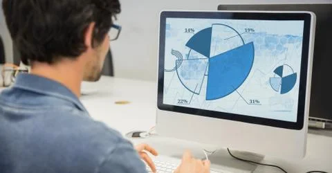 Graphics designer working on computer Stock-Fotos