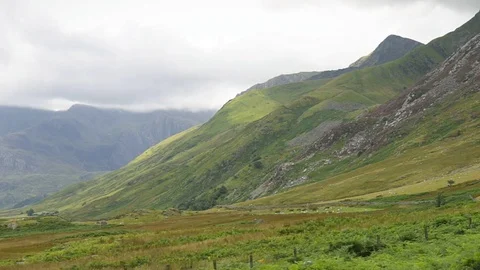 Grass meadows of Ogwen Valley, Stock Footage 78660723