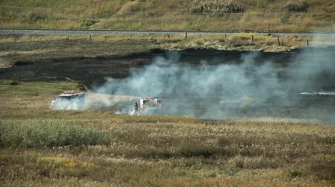 Grassfire-Firemen Clips Stock Footage 31158075