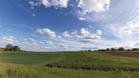 Grasslands And Clouds Stockbeeldmateriaal 197178053