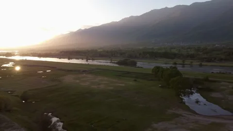 Grassy River Fields Sunset Scenic View 스톡 동영상 192017880