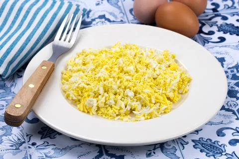 Grated hard-boiled egg Stock-Fotos