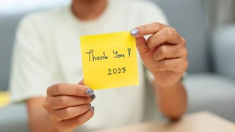 Gratitude sticky note personal appreciation in your home office - close-up vi Stock Photos