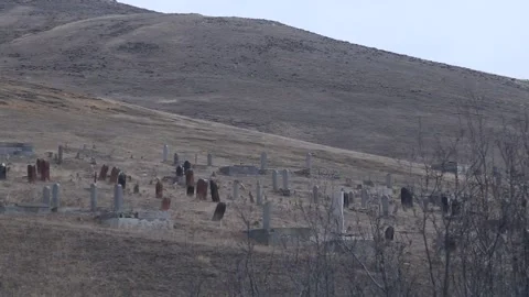 Grave 2 Video stock 321240216