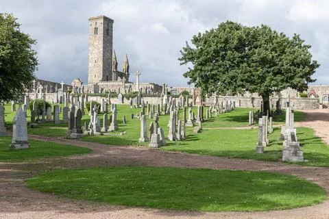 Graveyard and St Rules Tower and the remains of St Andrews Cathedral Stock Photos