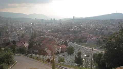 Graveyard. Sarajevo. 库存影片 8639530