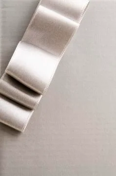 Gray gift box with ribbon Stock-Fotos