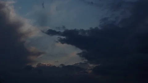 The gray sky of thought Stock Footage 112247638