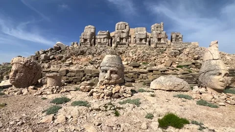 The great archaeological ruins at the top of Mount Nemrut Stock Footage 283242581