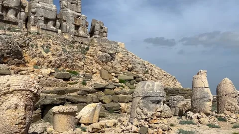 The great archaeological ruins at the top of Mount Nemrut Stock Footage 283288478