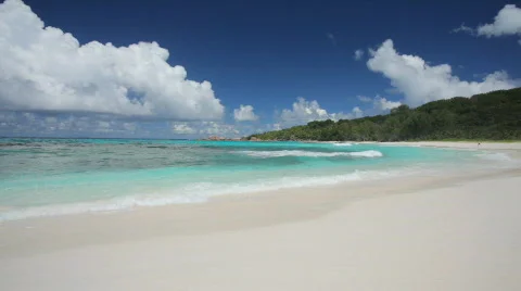 Great beach wideangle Stock Footage
