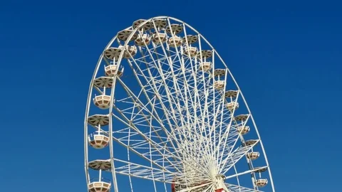 Great Classical Fair Ferris Wheel In Toulouse Video stock 80558529