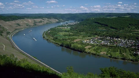 The great loop of the Rhine river Видео 100417264