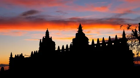 Great Mud Mosque of Djenne: Time Lapse at Twilight, Mali, Africa Stock Footage 113559824