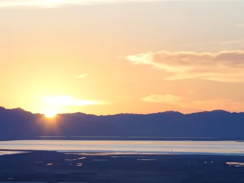 Great Salt Lake sunset Vídeos de archivo 83603705