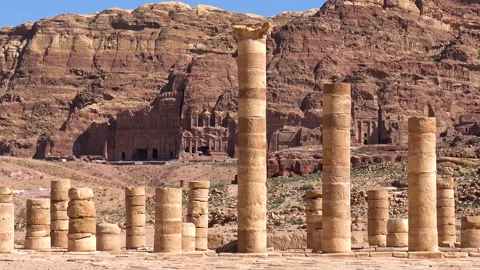 Great Temple columns and real tombs in the mountains of Petra. Stock Footage 145139438