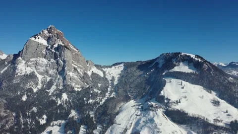 Great view of a mighty mountain called Grosser Mythen in Switzerland. Stock Footage 172264213