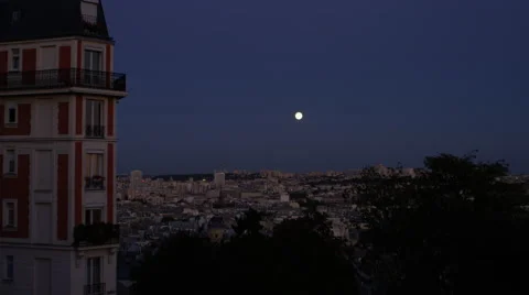 Great views of a super moon in Paris Stock Footage 63029543