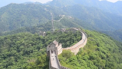 Great wall scenery at mutianyu Stockbeeldmateriaal 90901972