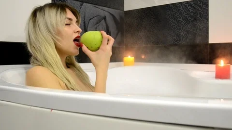 Green apple Stock Footage 101384902