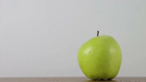 Green apples Stock Footage 142392997