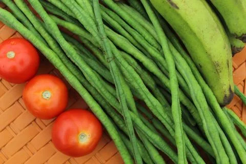 Green beans display with selective focus and fresh various raw organic vegetable 库存照片