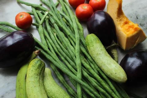 Green beans display with selective focus and fresh various raw organic vegetable 库存照片