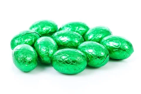 Green chocolate easter eggs in closeup Foto stock