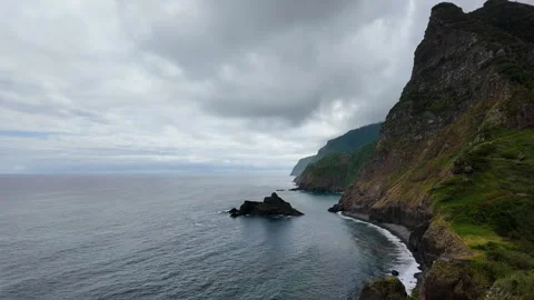 Green Cliffs Coastal Viewpoint Gimbal Pan Madeira 4K Stock-Footage 340127989