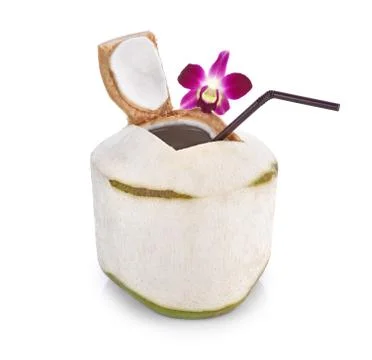 Green coconuts with drinking straw isolated Foto stock