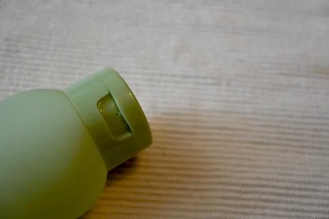 Green Colored Refillable Shower Bottle Minimal Product Concept Copy Space Fotos Stock