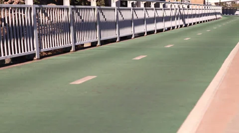 Green cycle road 库存影片 39885880