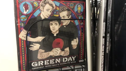 Green Day - Greatest Hits: God's Favorite Band -  Music