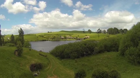 Green dragon in hobbiton Vídeos de archivo 48126329