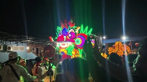 Green dragon posing Stock Footage 325403838