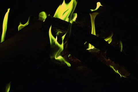 Green fire at night Foto stock