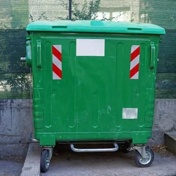 Green garbage bin Stock Photos