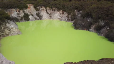 Green geothermal lake called Devil's Bath,Rotorua,North Island, New Zealand Video stock 142242111