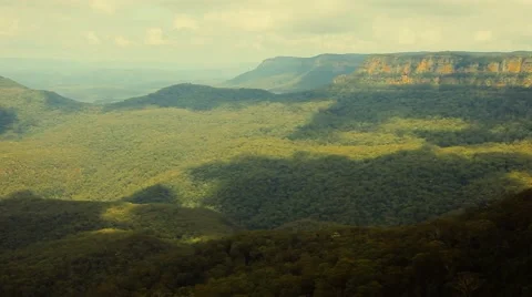 Green hills Stock-Footage 42483431