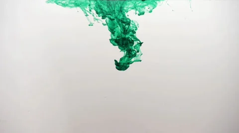 Green ink in water Stock Footage 31770018