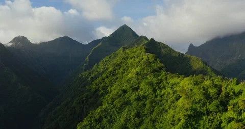 Green island peaks Stock Footage 115067172