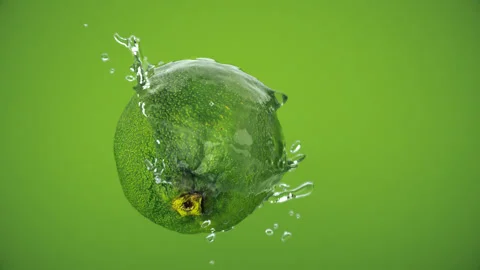 Green Lemon Splash in Slow Motion Vidéo 197586809