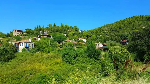 Green little village 库存影片 81068341