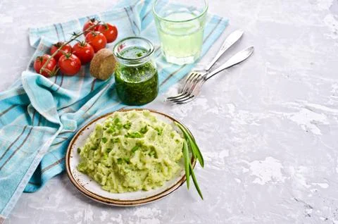 Green mashed potatoes Foto stock