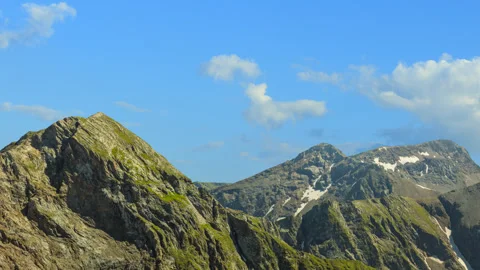 Green mountain ridge scene Stock Footage 339057389
