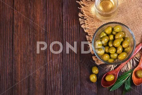 Green olives Stock Photos