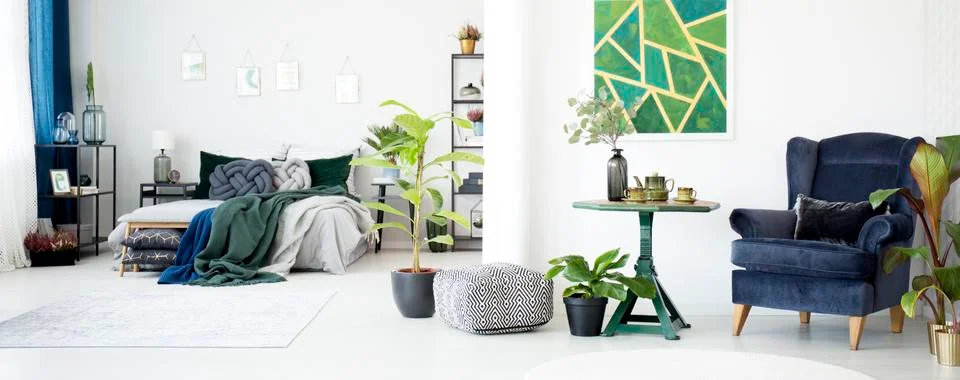 Green open space interior Stock-Fotos