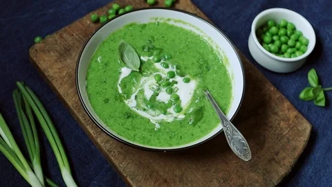 Green pea soup Stock Footage 89752801