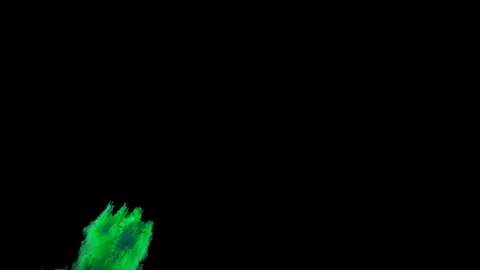 Green powder explosion. Slow motion with acceleration from left corner Vidéo 122471042